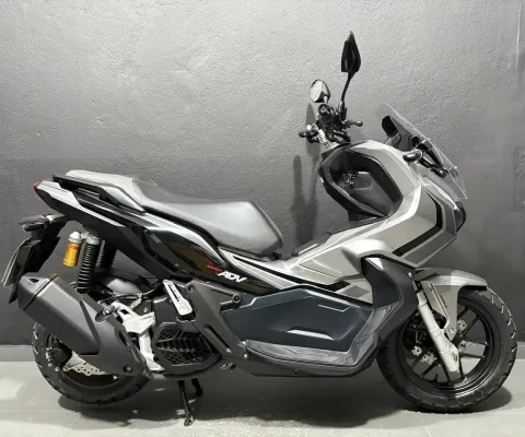 Honda adv 150 abs