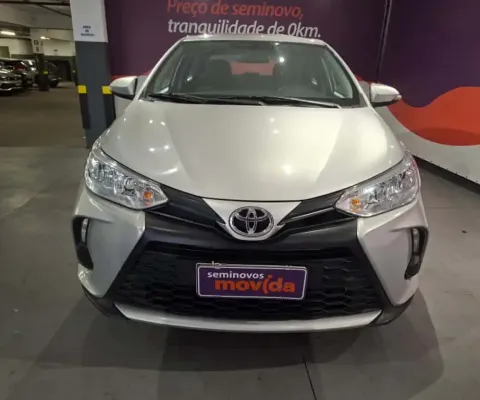 Toyota yaris yaris 1.5 xl plus connect cvt