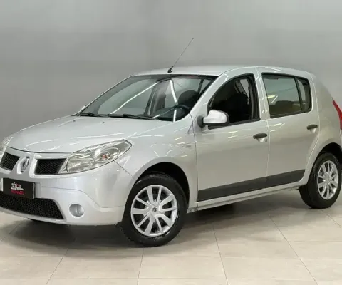 Sandero Expression 2011 — Baixa Km, Completo e Impecável!