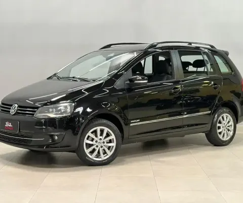 VW SpaceFox Highline 1.6 2014 – Excelente Estado, Muito Conservada