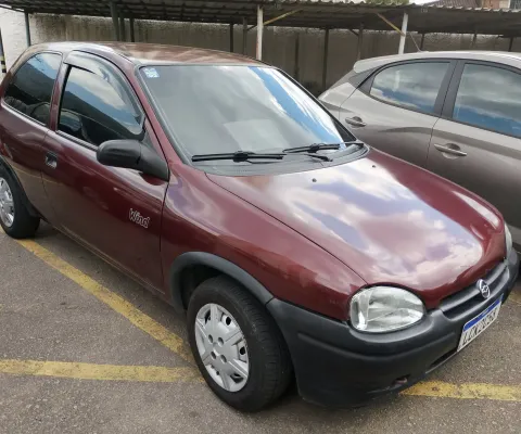 VENDO CORSA 99
DIREÇÃO HIDRÁULICA
PNEUS E AMORTECEDORES NOVOS
15.000,00