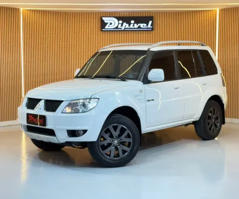 Mitsubishi Pajero TR4 4x4 Aut. Flex