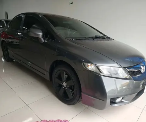 Civic Sedan LXS 1.8/1.8 Flex 16V Aut. 4p