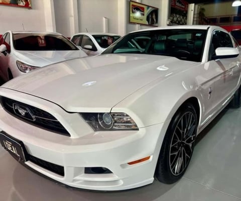 FORD MUSTANG PREMIUM 4.0 V6 2013