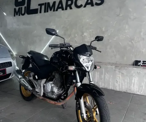 Cb300r 2015 bem novinha