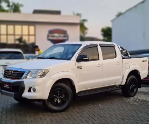 Hilux CD SRV 4x4 2.7 Flex 16V Aut.