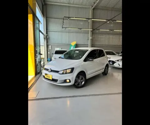 VOLKSWAGEN FOX Connect 1.6 Flex 8V 5p