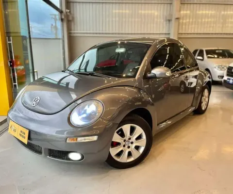 VOLKSWAGEN NEW BEETLE 2.0 (Aut)