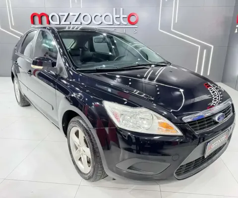 Ford Focus 1.6 S/SE/SE Plus Flex 8V/16V 5p