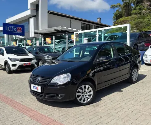 Volkswagen POLO POLO 1.6 SEDAN  MI TOTAL FLEX