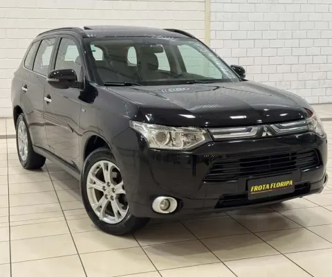 Mitsubishi Outlander 3.0/ GT 3.0 V6 Aut. - Preta - 2014/2015