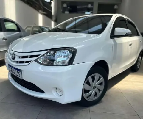 Toyota Etios 2015 1.5 xls sedan 16v flex 4p manual