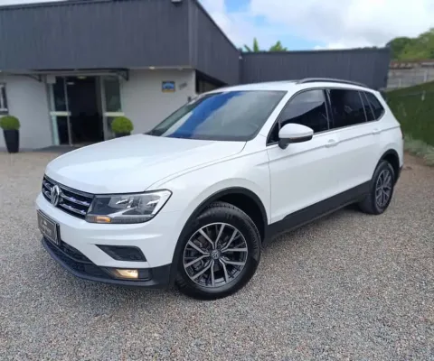 Volkswagen TIGUAN Allspac Comf 250 TSI 1.4 Flex