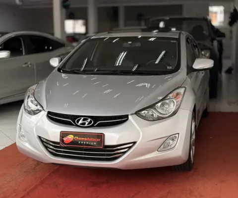 Novidade! Elantra sem leilão/sinistro com km baixa e preço promocional