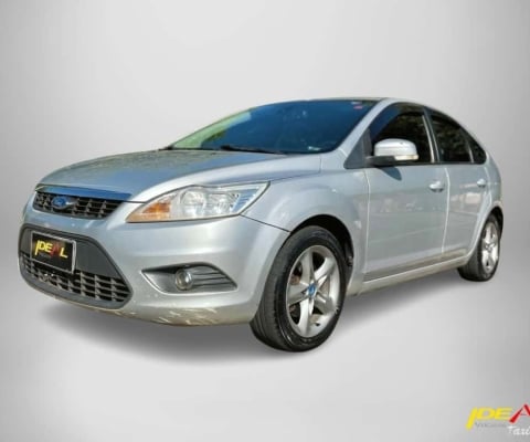 Ford Focus 2.0  - Prata - 2011/2012
