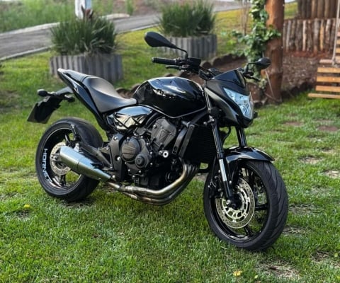 Honda CB 600F Hornet - Preta - 2012/2013