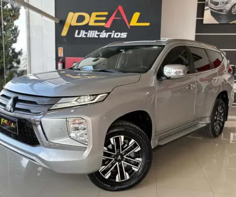 Mitsubishi Pajero HPE-S 2.4  4x4 - Prata - 2021/2022