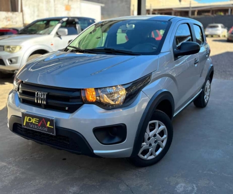 Fiat Mobi Like 1.0  - Prata - 2021/2021