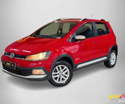 Volkswagen CrossFox IMotion - Vermelha - 2015/2016