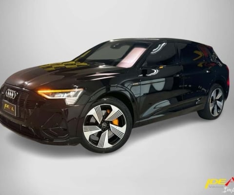 Audi RS E-TRON Performance Black  - Preta - 2021/2021