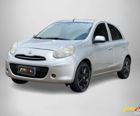 Nissan March 1.0 Flex  - Prata - 2012/2013
