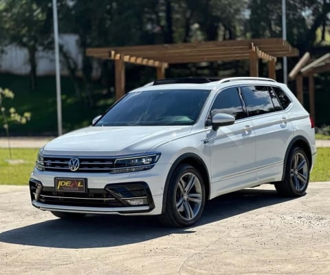 Volkswagen Tiguan Allspac R-Line 350 TSI 2.0 4x4  - Branca - 2018/2019