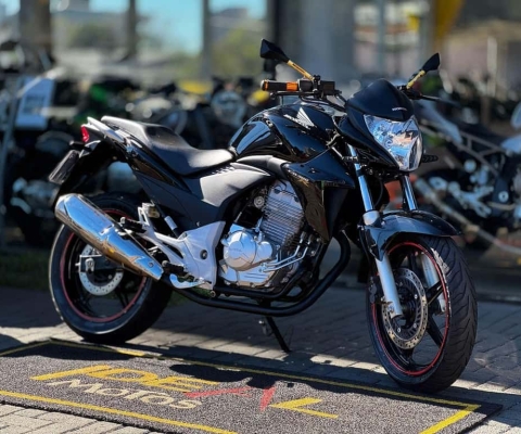 Honda CB 300 R - Preta - 2014/2015