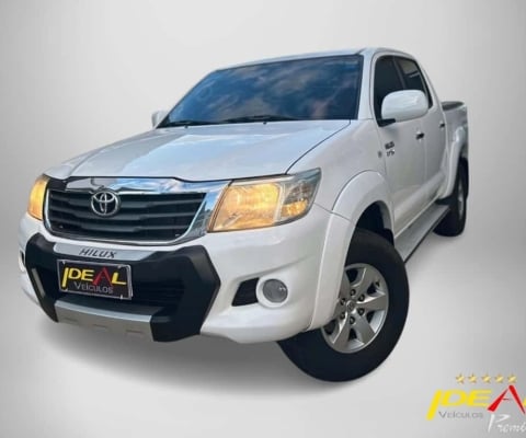 Toyota Hilux CD SR 4x2 2.7 16V/2.7 Flex Aut.  - Branca - 2015/2015