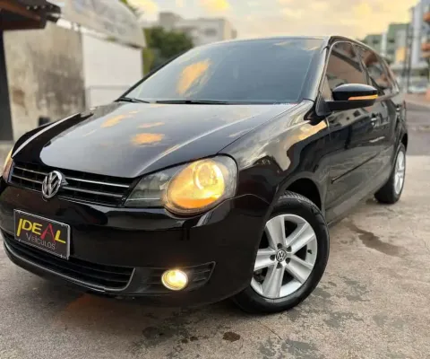 Volkswagen Polo Sportline 1.6 - Preta - 2012/2013