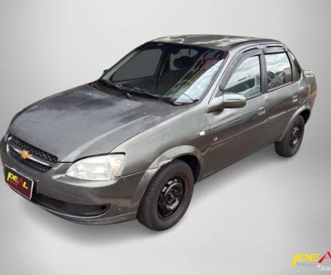 Chevrolet Classic LS - Verde - 2010/2011
