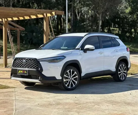 Toyota Corolla Cross XRE 2.0 - Branca - 2022/2023