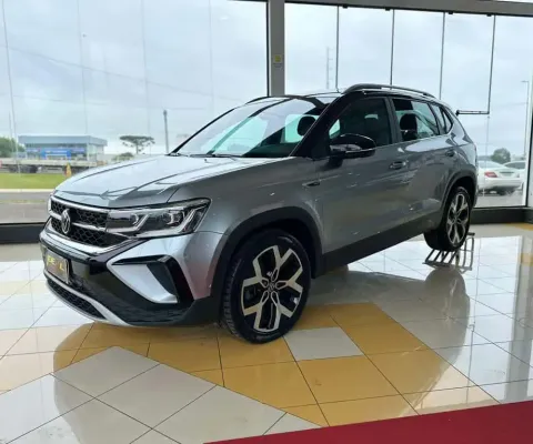 Volkswagen Taos Highline 1.4 250 TSI - Prata - 2023/2023