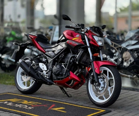 Yamaha MT-03 - - Vermelha - 2016/2017