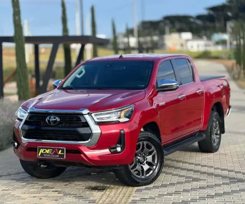 Toyota Hilux /  CDSRXA4FD - Vermelha - 2021/2021
