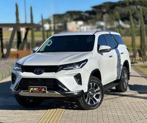 Toyota Hilux SW4 I/  SWSRXA4RD - Branca - 2024/2024