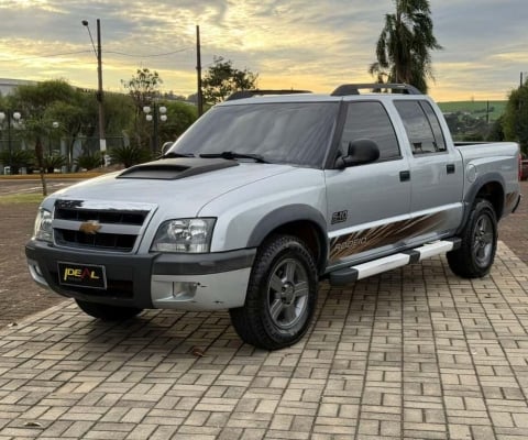 Chevrolet S-10 Pick-up RODEIO D - Prata - 2011/2011