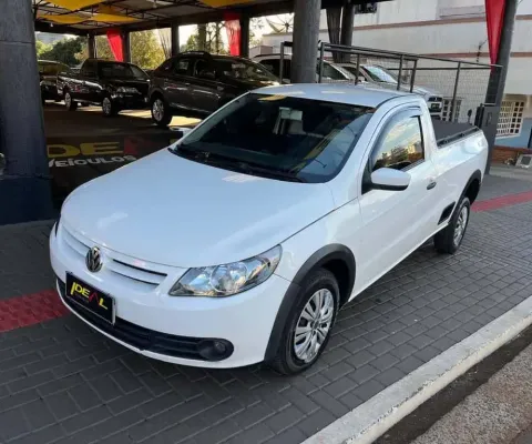 Volkswagen Saveiro 1.6 CS - Branca - 2010/2011
