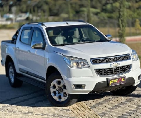 Chevrolet S-10 Pick-up LTZ 2.4 F.Power 4x2 CD  - Branca - 2012/2013