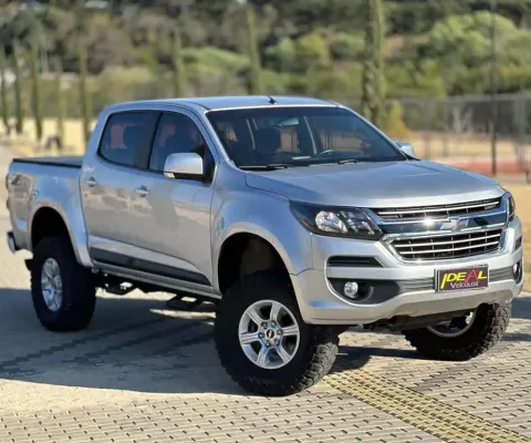 Chevrolet S-10 LT FD2A - Prata - 2017/2018
