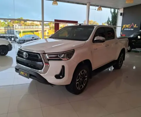 Toyota Hilux SRX 4X4 - Branca - 2022/2022