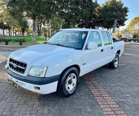 Chevrolet S-10 Pick-up 2.4 D - Branca - 2001/2002