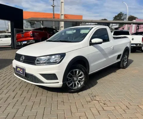 Volkswagen Saveiro Trendline - Branca - 2016/2017