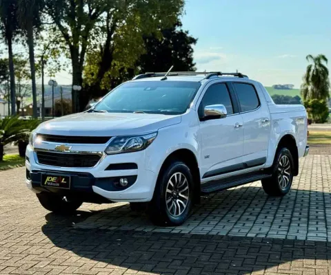 Chevrolet S-10 Pick-up HIGH COUNTRY  - Branca - 2017/2018