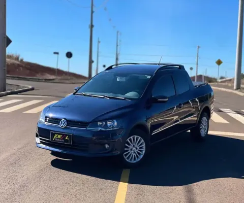 Volkswagen Saveiro Highline 1.6  - Azul - 2015/2016
