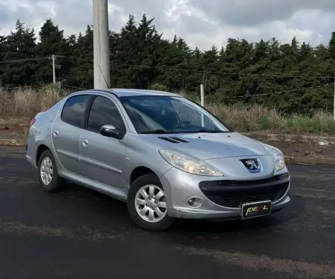 Peugeot 207 Passion XR Sport 1.4 - Prata - 2009/2009