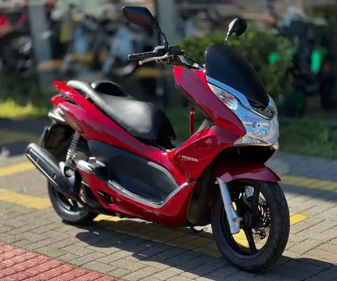 Honda PCX 150 DLX - Vermelha - 2014/2014