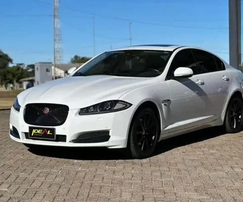 Jaguar XF 2.0 LUXURY - Branca - 2015/2015