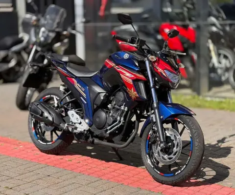 Yamaha Fazer 250 CAPITÃ MARVEL - Azul - 2020/2021