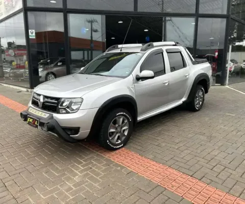 Renault Duster Oroch Dynamique - Prata - 2015/2016