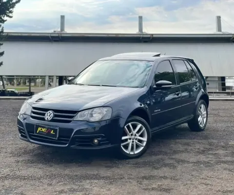 Volkswagen Golf 1.6 Sportline - Azul - 2012/2013